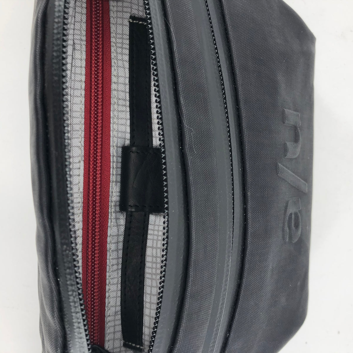 Aunts & Uncles Gürteltasche Ichikawa black schwarz