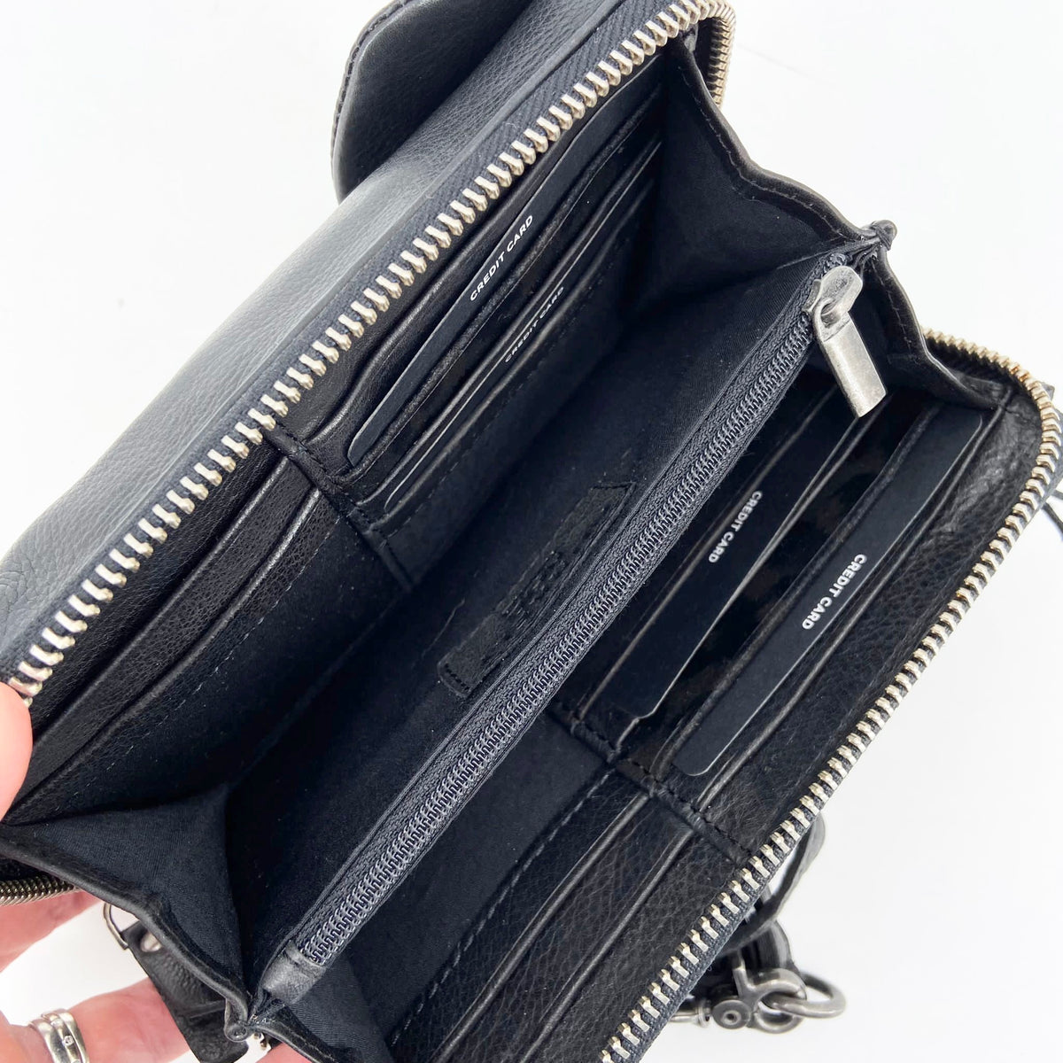 Burkely JUST JACKIE Handytasche Phone Wallet, schwarz