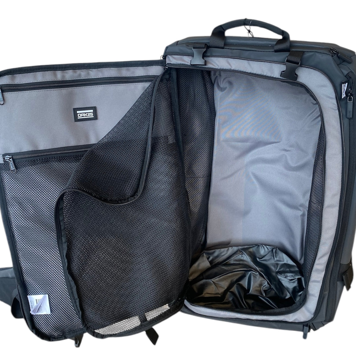 OAK 25 Luminite Traveller, black