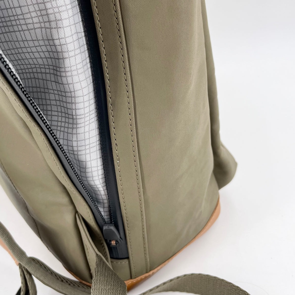 Aunts &amp; Uncles Okayama Rucksack, fallen rock