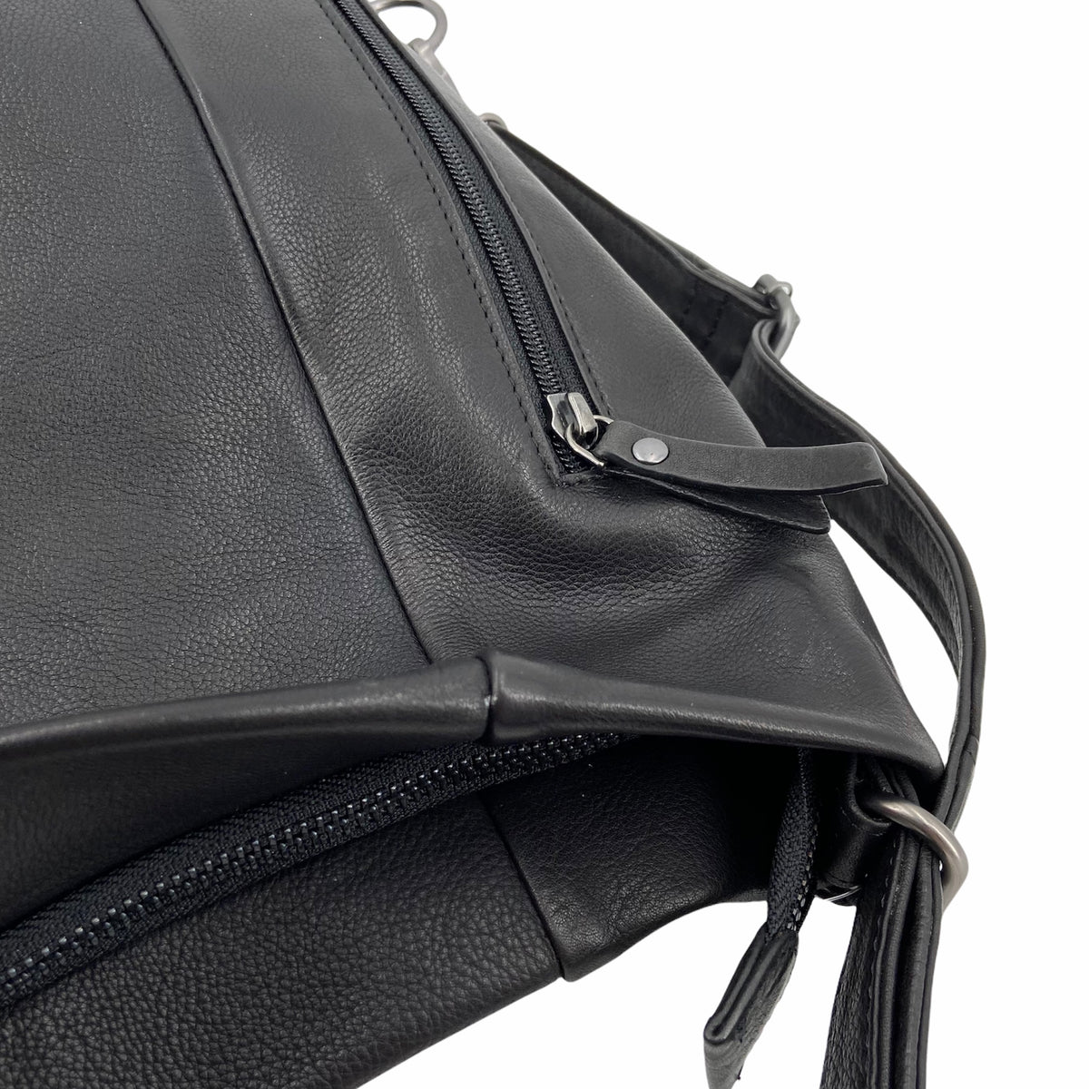 Burkely JUST Jolie 2-in-1-Tasche Rucksack Hobo Tasche schwarz