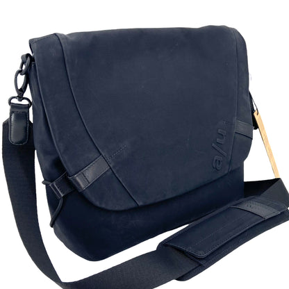 Aunts &amp; Uncles MATSUMOTO Japan Umhängetasche Black