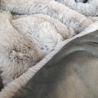 Blyco Webpelzdecke, grau