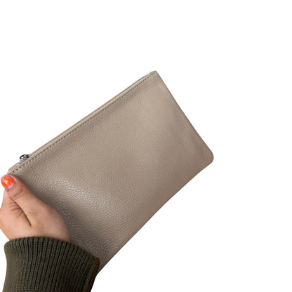 Kosmetiktasche &amp; Taschen-Organizer M aus Leder, taupe