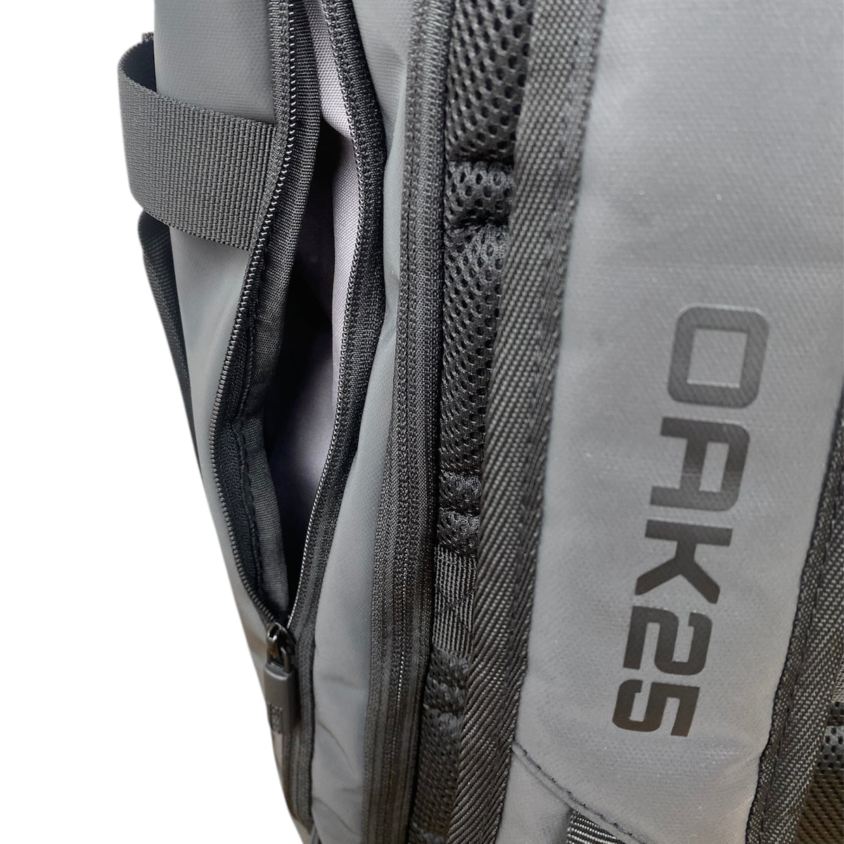 OAK 25 Luminite Rolltop, black