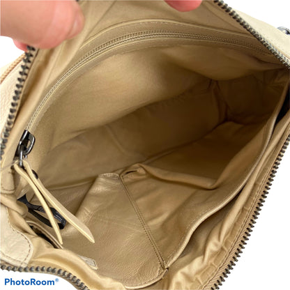 Burkely LUSH LUCIE Schultertasche klein beige sand