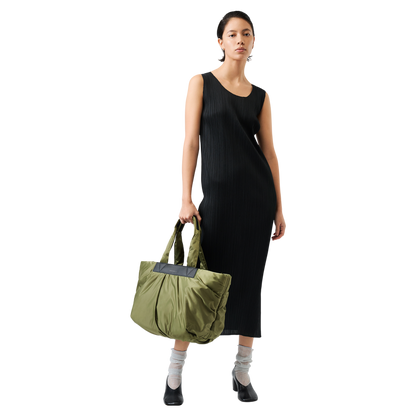 VEE Caba Tote Medium olive grün