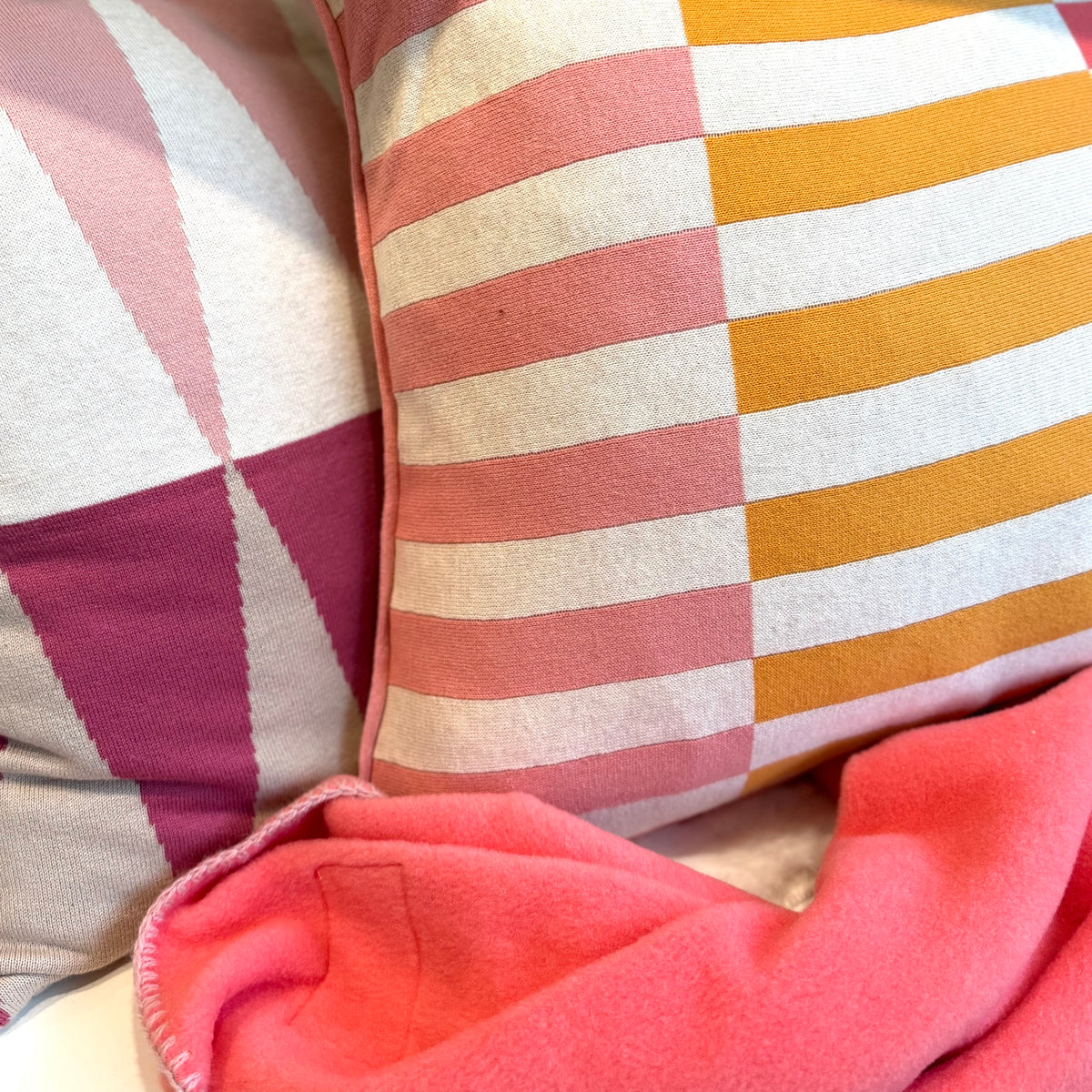 Funky Doris Kissenhülle MOJO PINK koralle orange